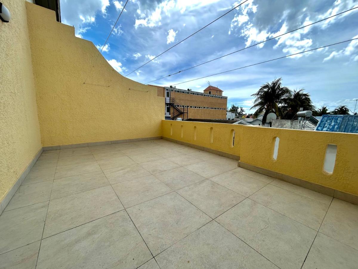 Lakaz' Tamier Flic en Flac Exterior foto